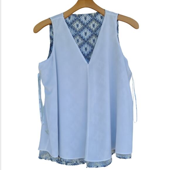 Calvin Klein Lined V-Neck Sleeveless Blouse Top Blue Multi Office Wear Workwear - Picture 6 of 10